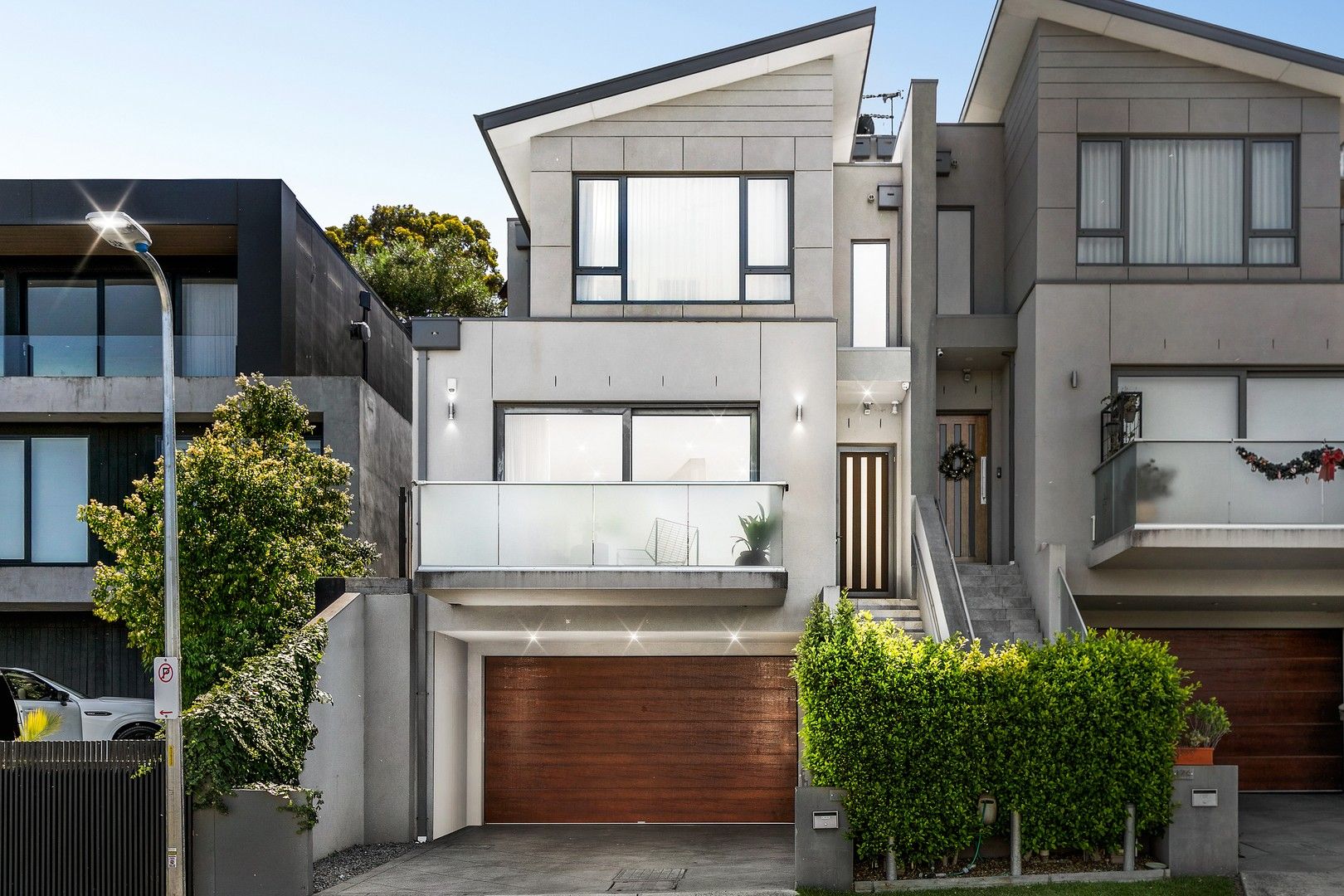 4 bedrooms House in 124A Devereaux Street OAK PARK VIC, 3046