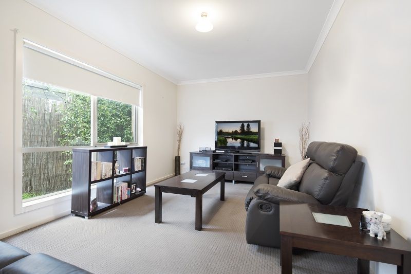 2/94 Bacchus Marsh Road, Corio VIC 3214, Image 1