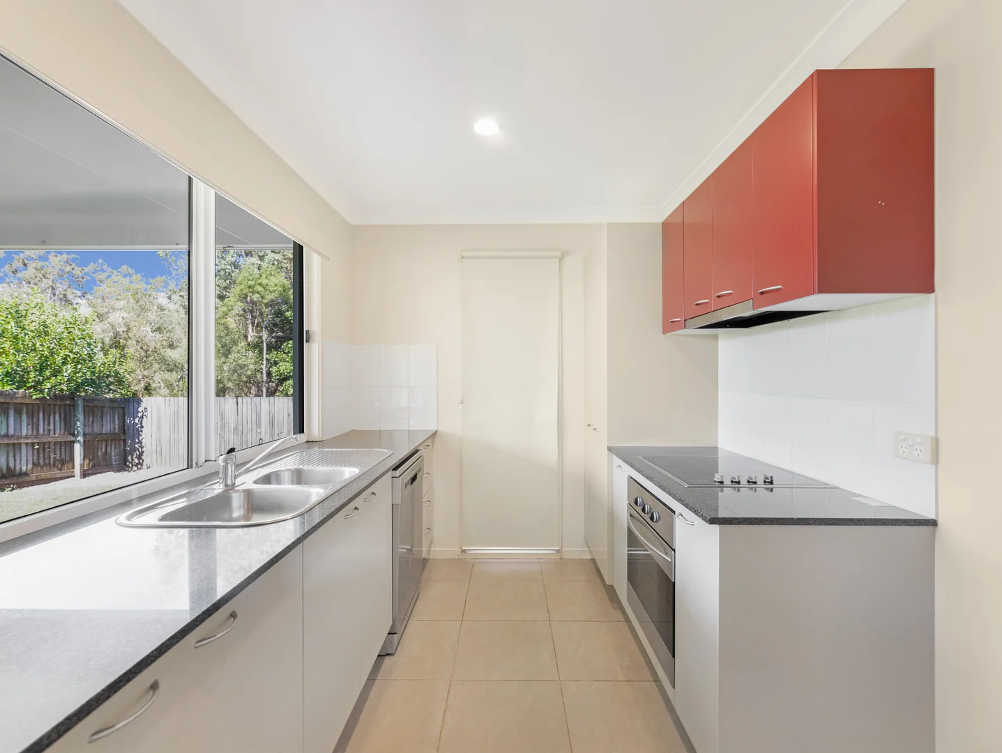 Additional image 6 of 12 Swan View Court, Toogoom QLD 4655