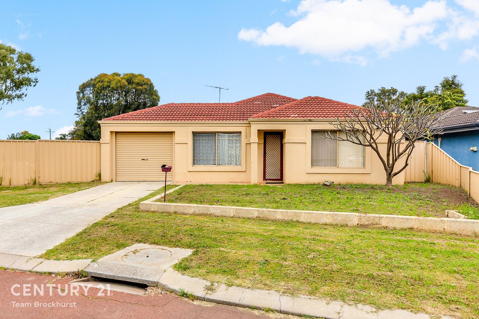 2 Weero Close, Kenwick WA 6107, Image 0