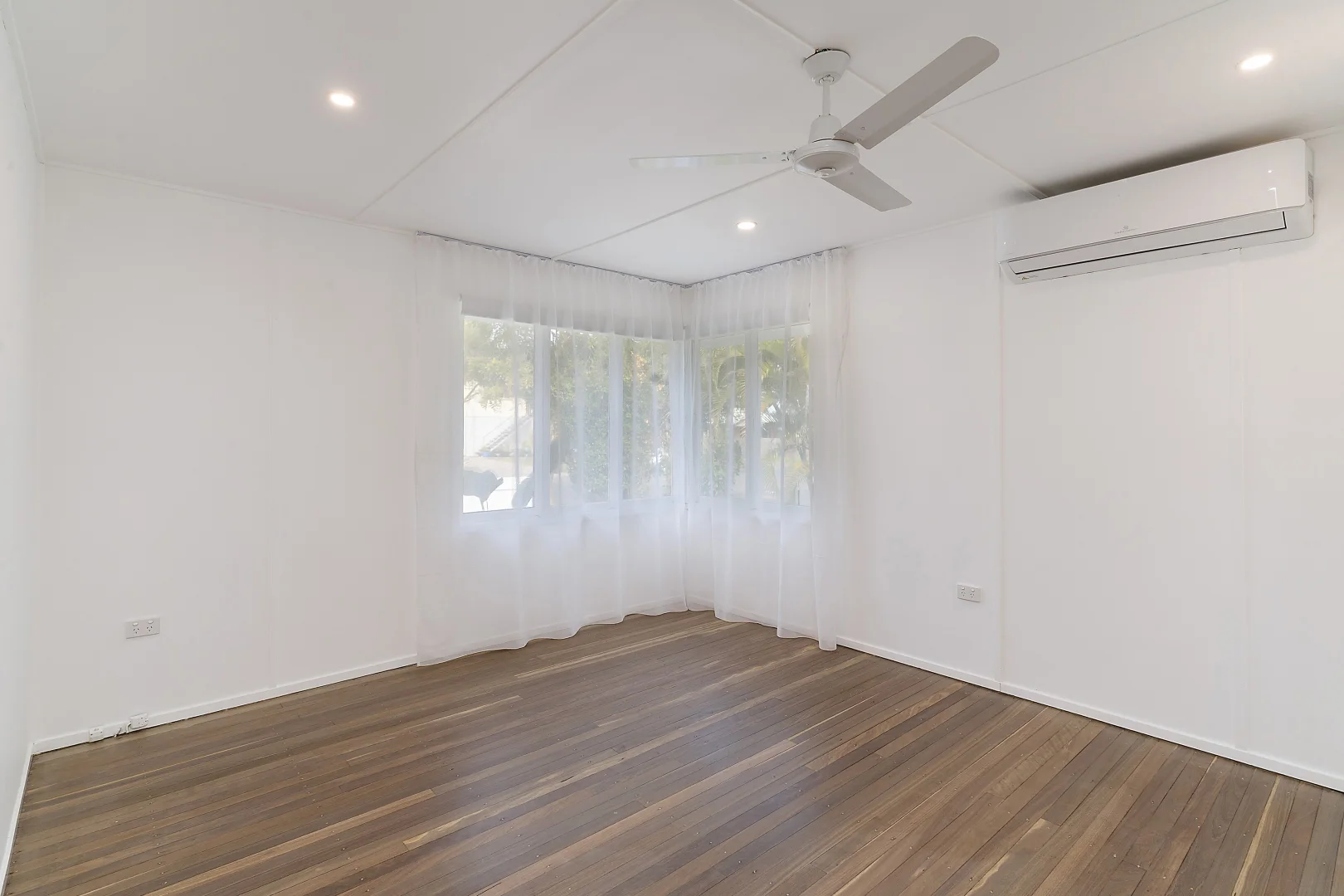 Additional image 3 of 231 Horton Street, Koongal QLD 4701