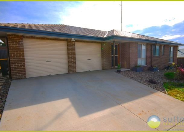 4 Flynn Place, Bungendore NSW 2621