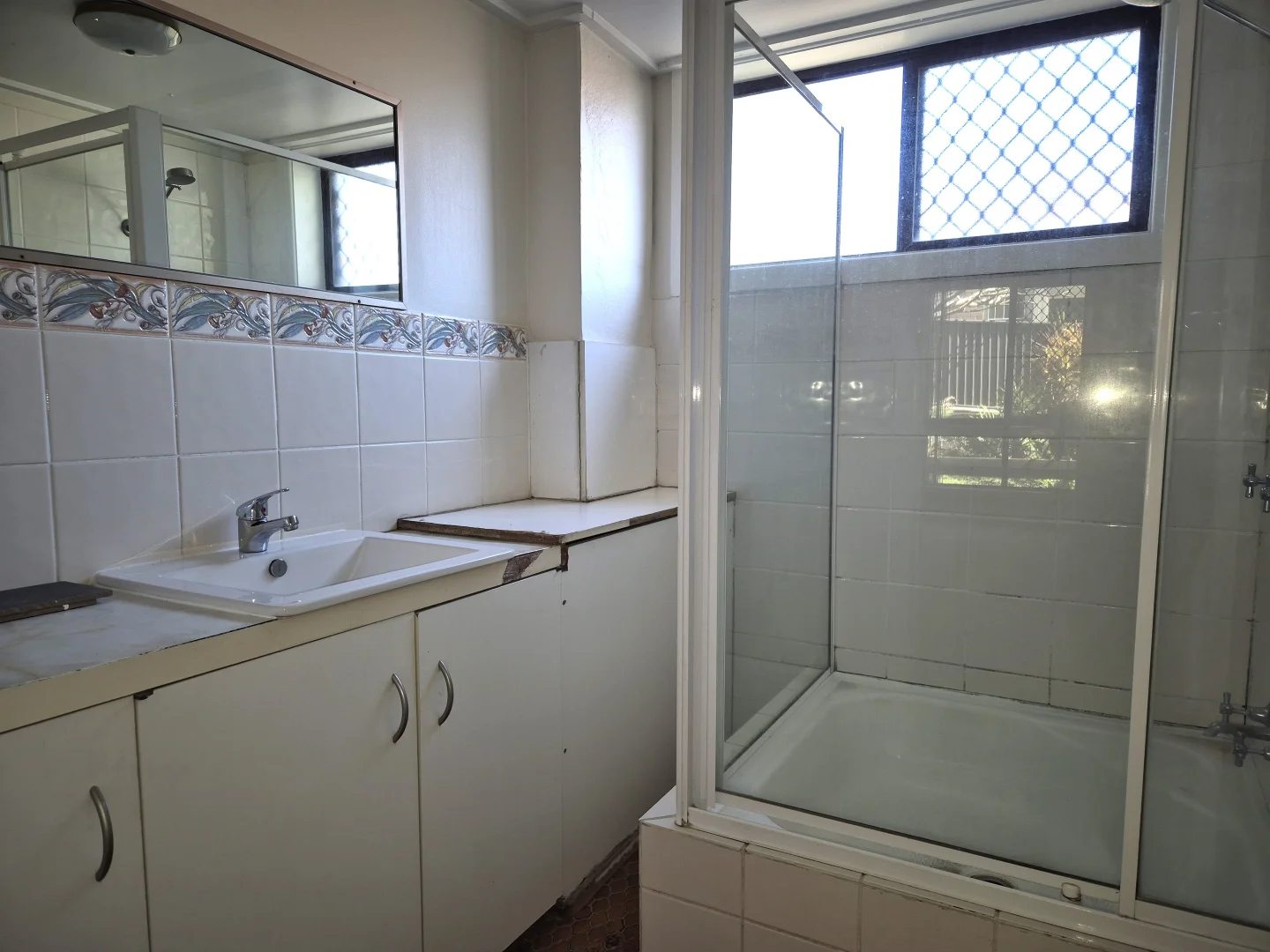 3/12-14 Stanley Street, Burleigh QLD 4822 - Apartment For Rent | Domain
