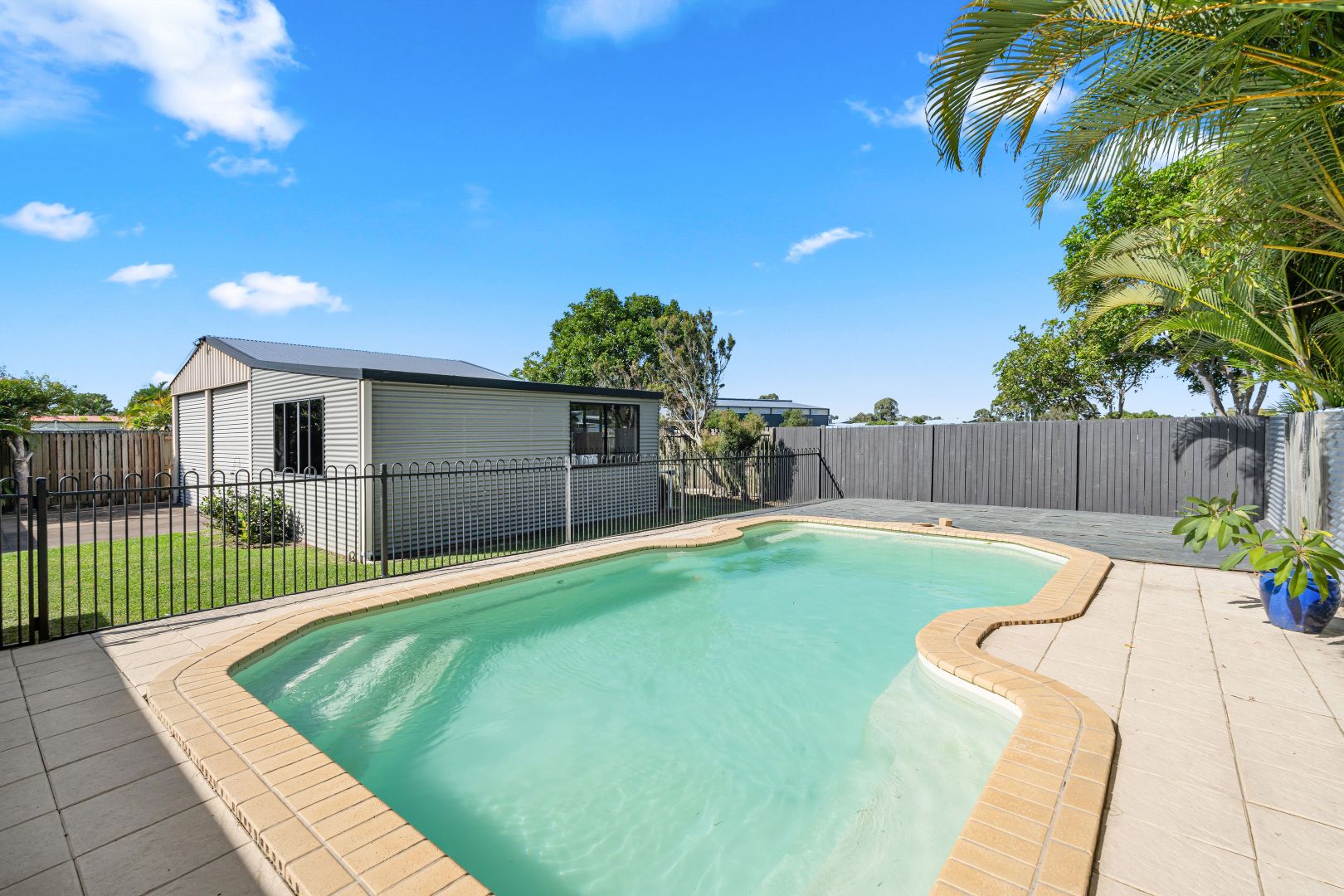 25 Wide Bay Drive, Eli Waters QLD 4655, Image 2