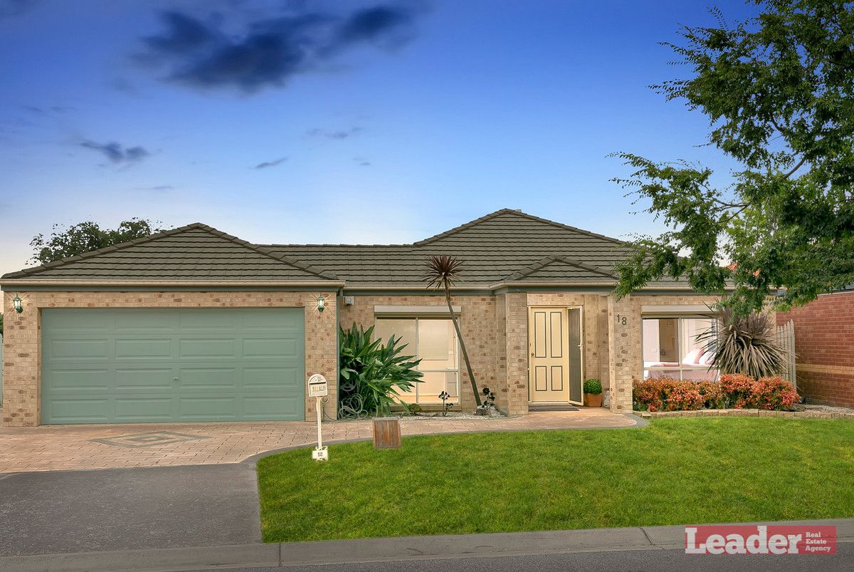 4 bedrooms House in 18 Waterbury Turn CRAIGIEBURN VIC, 3064