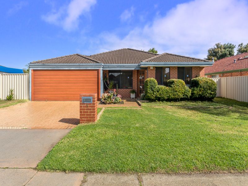 4 bedrooms House in 5 Hutt Way GOSNELLS WA, 6110