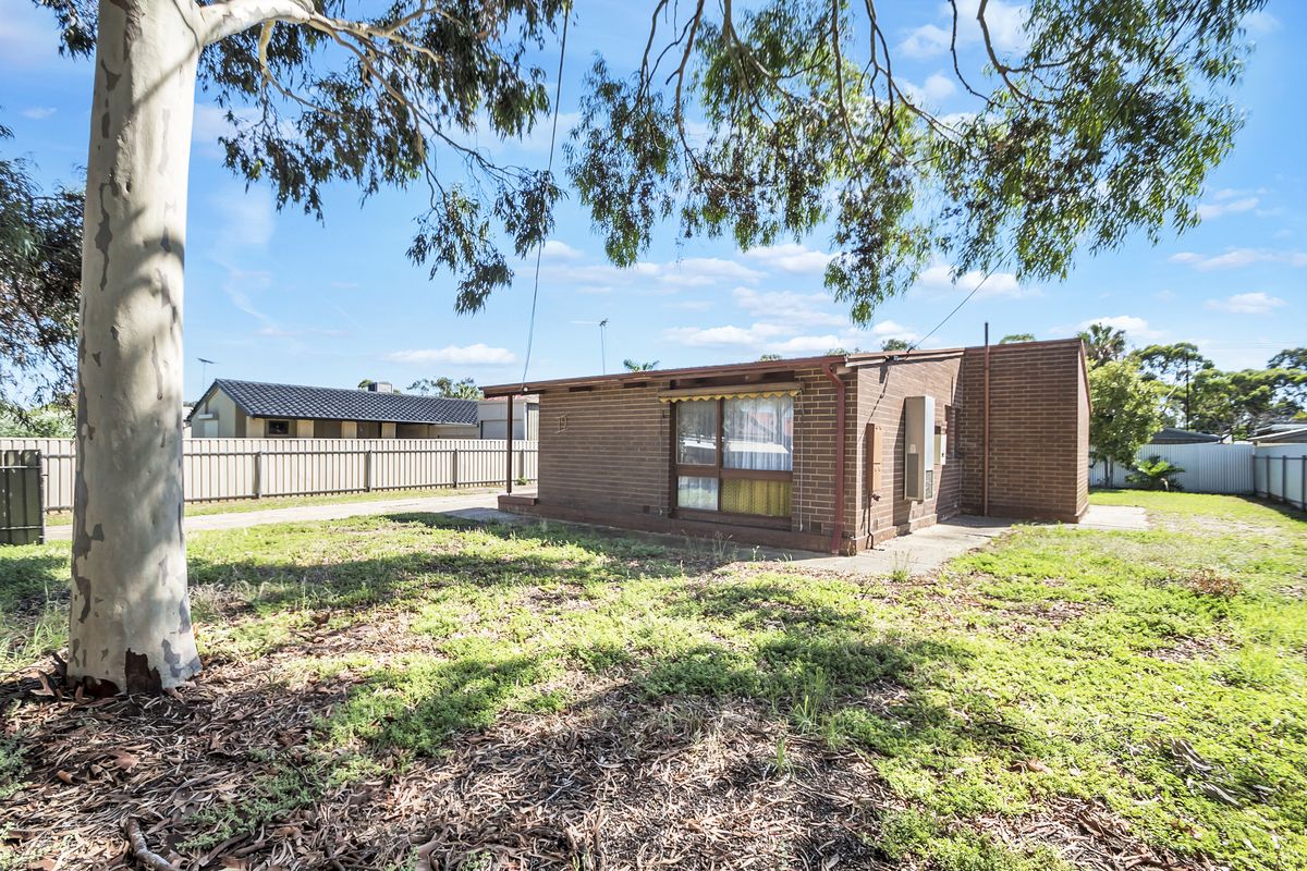 19 Minyara Avenue, Salisbury North SA 5108, Image 2