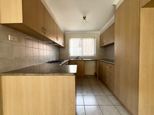 18 Edgewood Road Roxburgh Park VIC 3064 House For Rent Domain