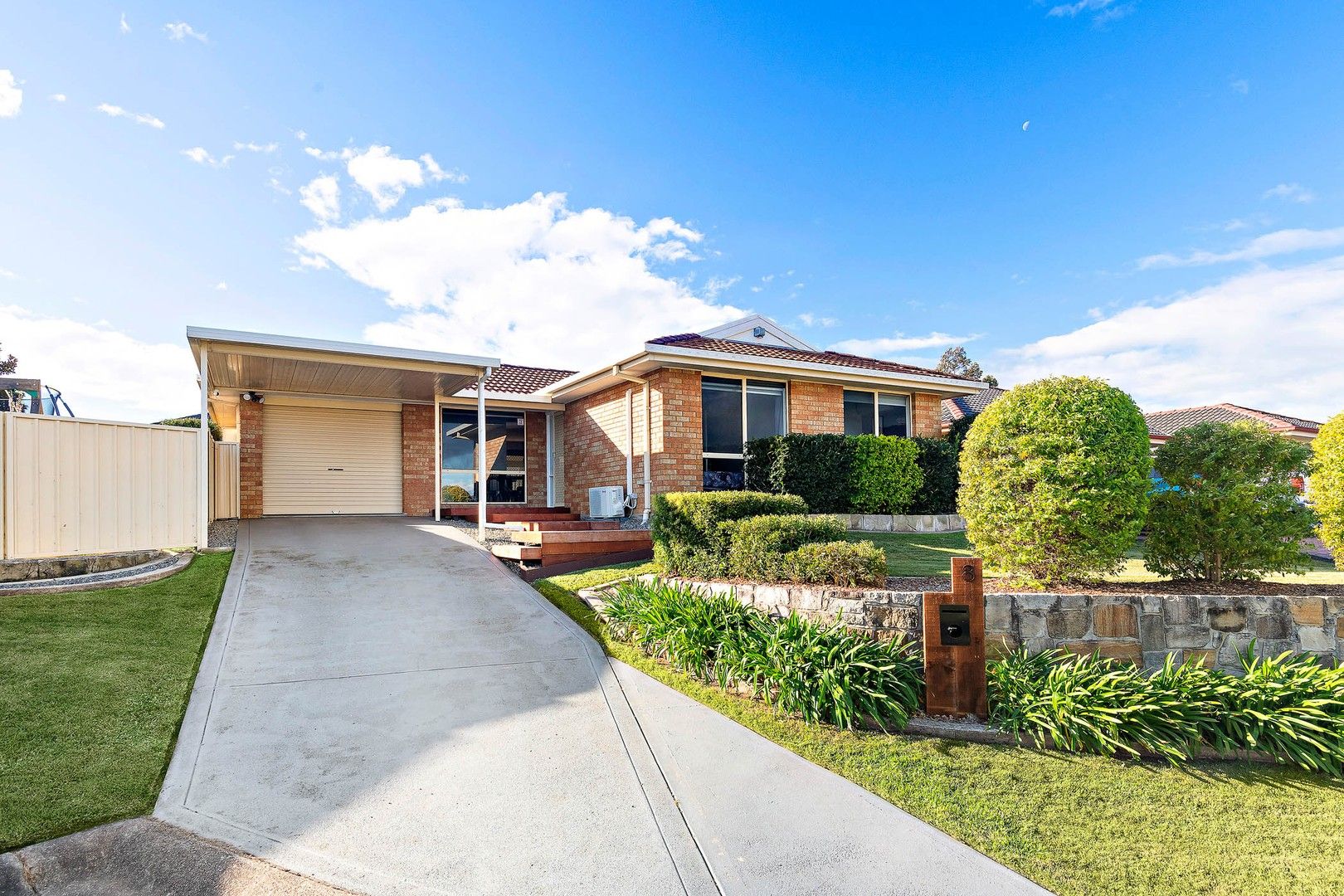 8 Corvette Close, Rutherford NSW 2320, Image 0