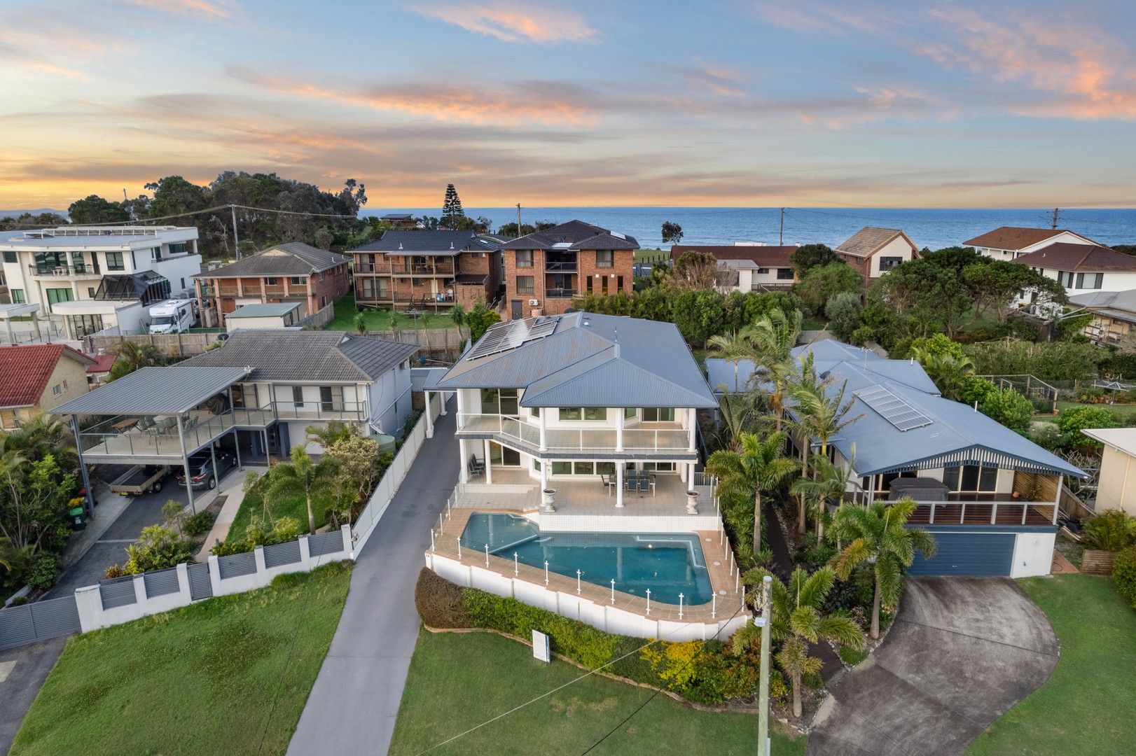 26 Pacific Crescent, Evans Head NSW 2473, Image 0