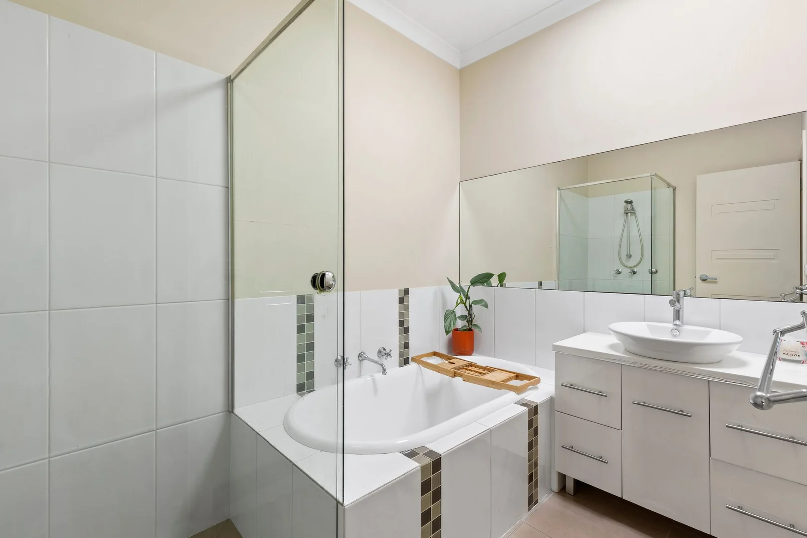 Additional image 5 of 1/32 The Avenue, Belmont VIC 3216