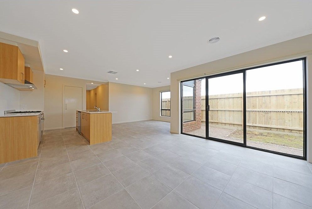 102 Newbridge Boulevard, Wallan VIC 3756 House For Rent Domain