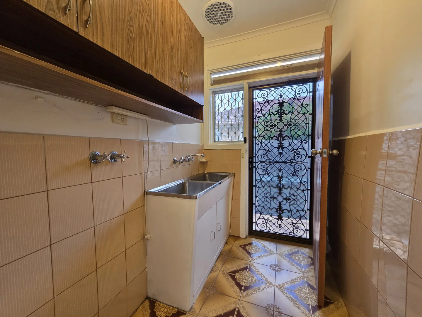 Additional image 7 of 2/31 Main Road, Clayton South VIC 3169