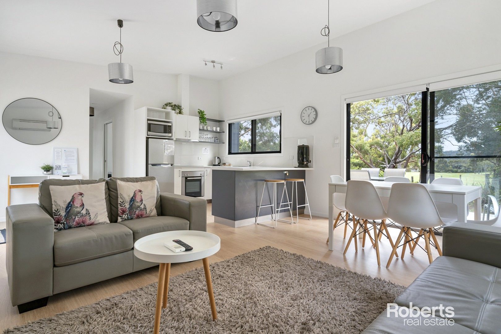 3 bedrooms Apartment / Unit / Flat in 1/164 Hazards View Drive COLES BAY TAS, 7215