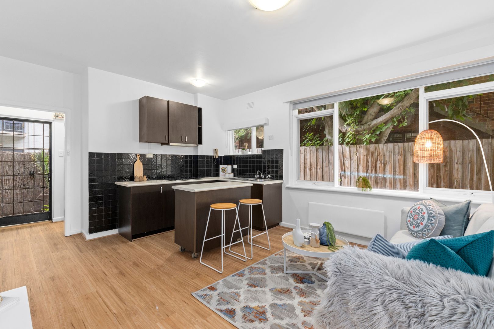 1/55 Foam Street, Elwood VIC 3184, Image 1