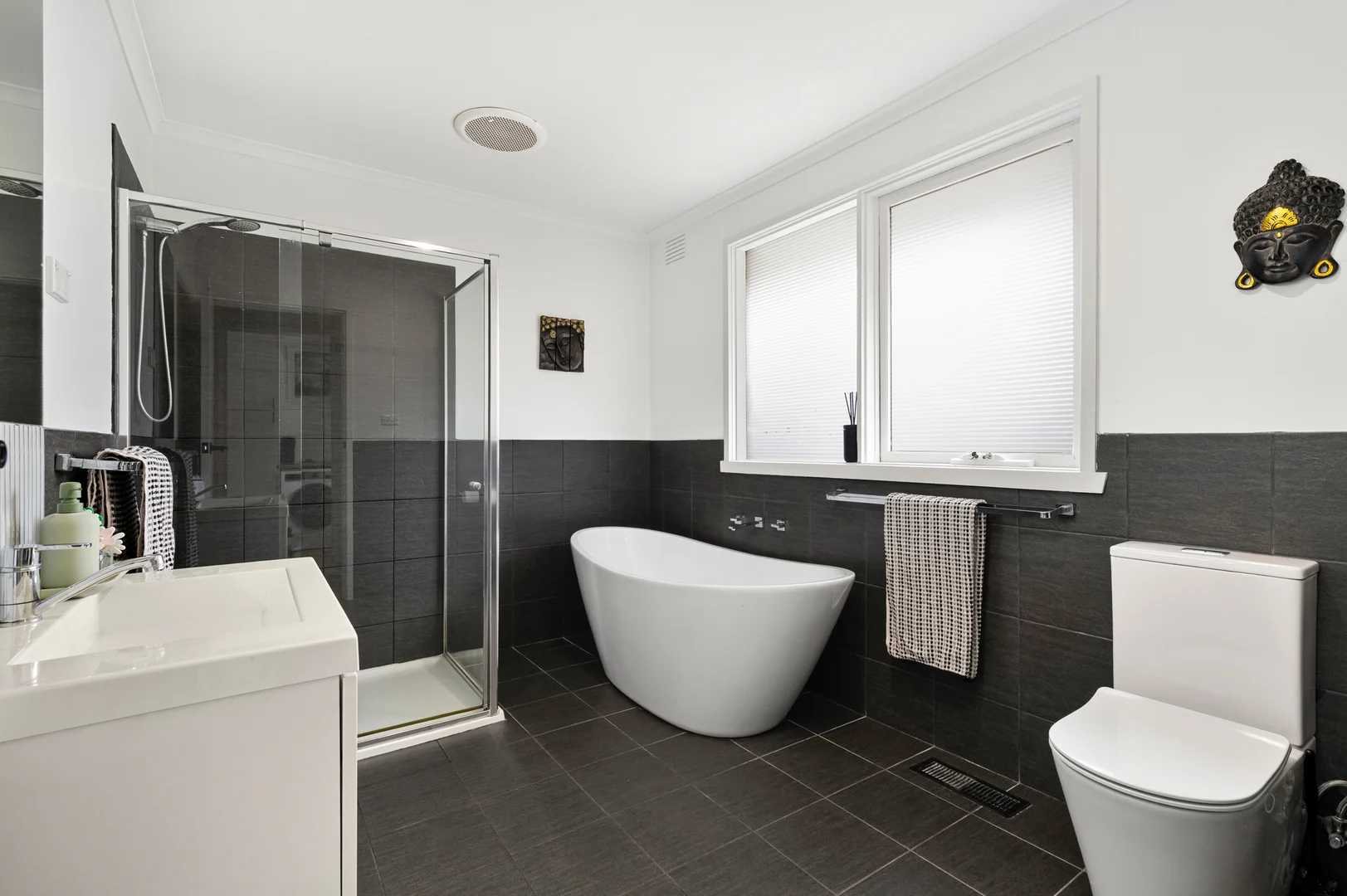 Additional image 9 of 21 Spring Road, Junction Village VIC 3977