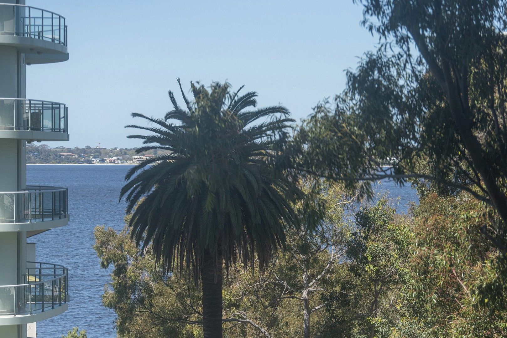 4 bedrooms Apartment / Unit / Flat in 3/14-18 Kings Park Avenue CRAWLEY WA, 6009