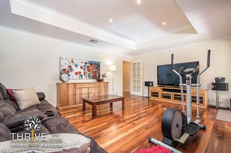 28 Surflin Court, Casuarina WA 6167, Image 2