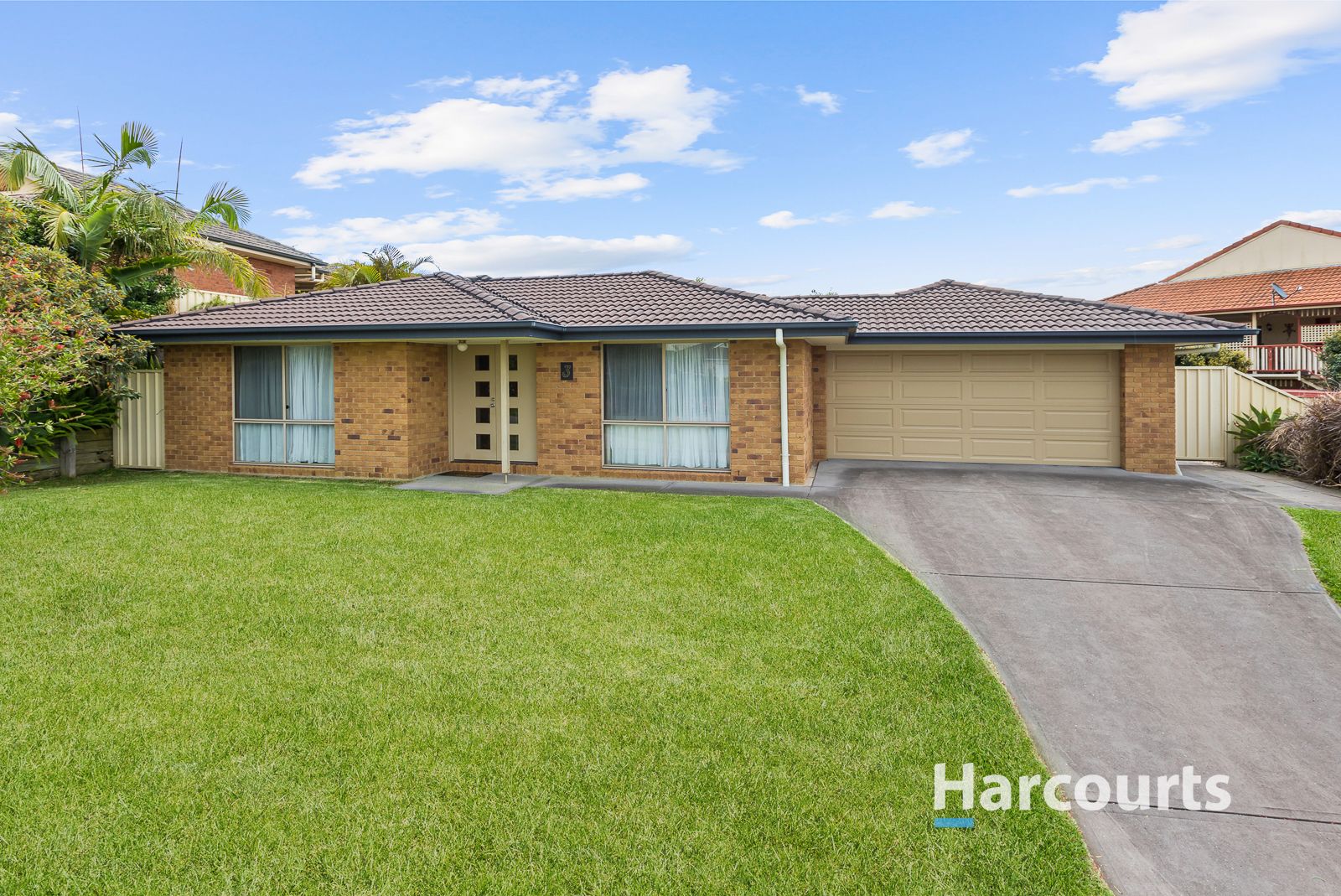 4 bedrooms House in 3 Hampton Way MARYLAND NSW, 2287