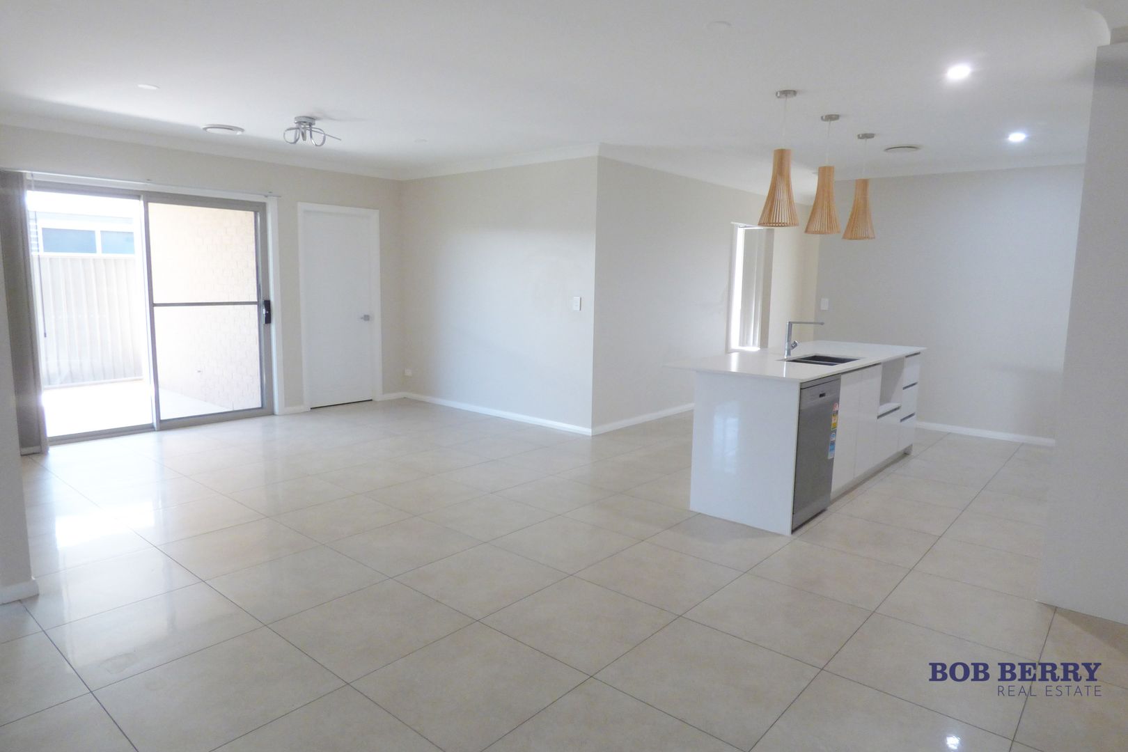 12 Aqua Court, Dubbo NSW 2830, Image 2