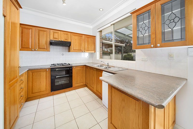 3/7 Heath Road, Blakehurst NSW 2221, Image 1