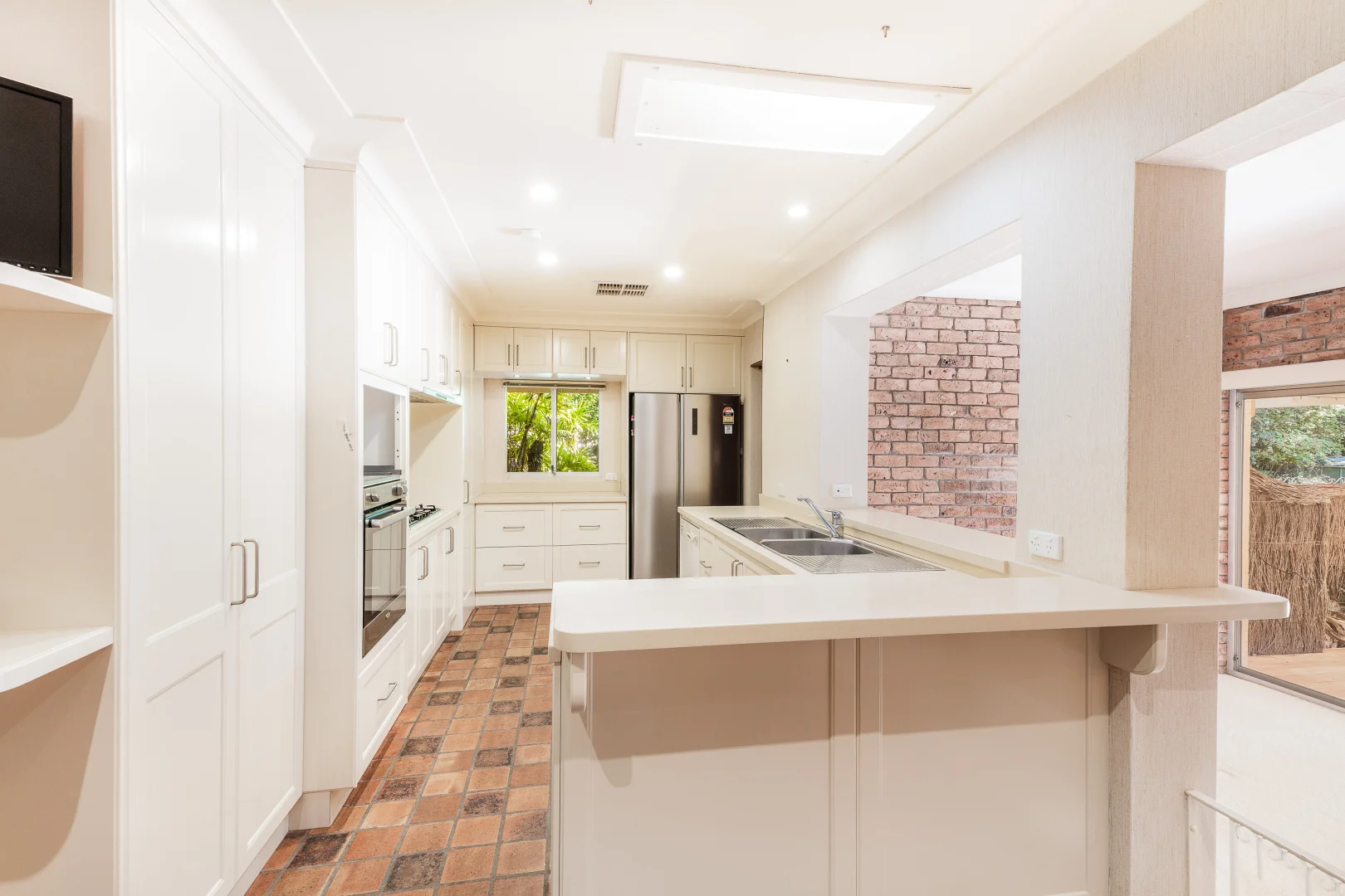 Additional image 4 of 43 Caringbah Road, Caringbah South NSW 2229