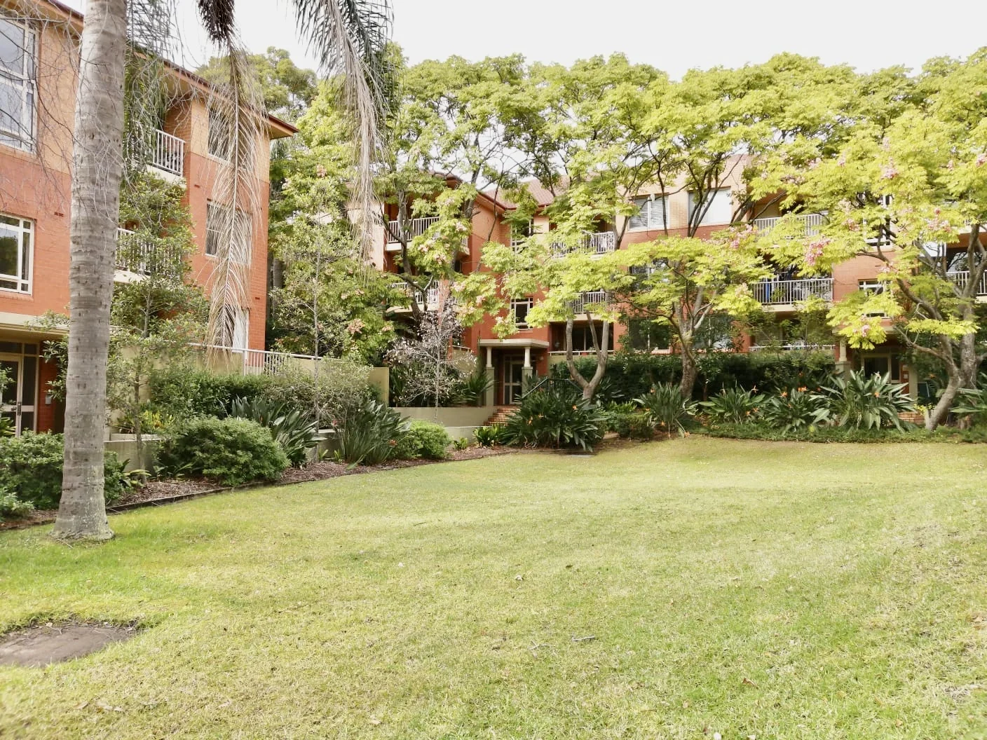 12/1-23 Lancaster Drive, Marsfield NSW 2122