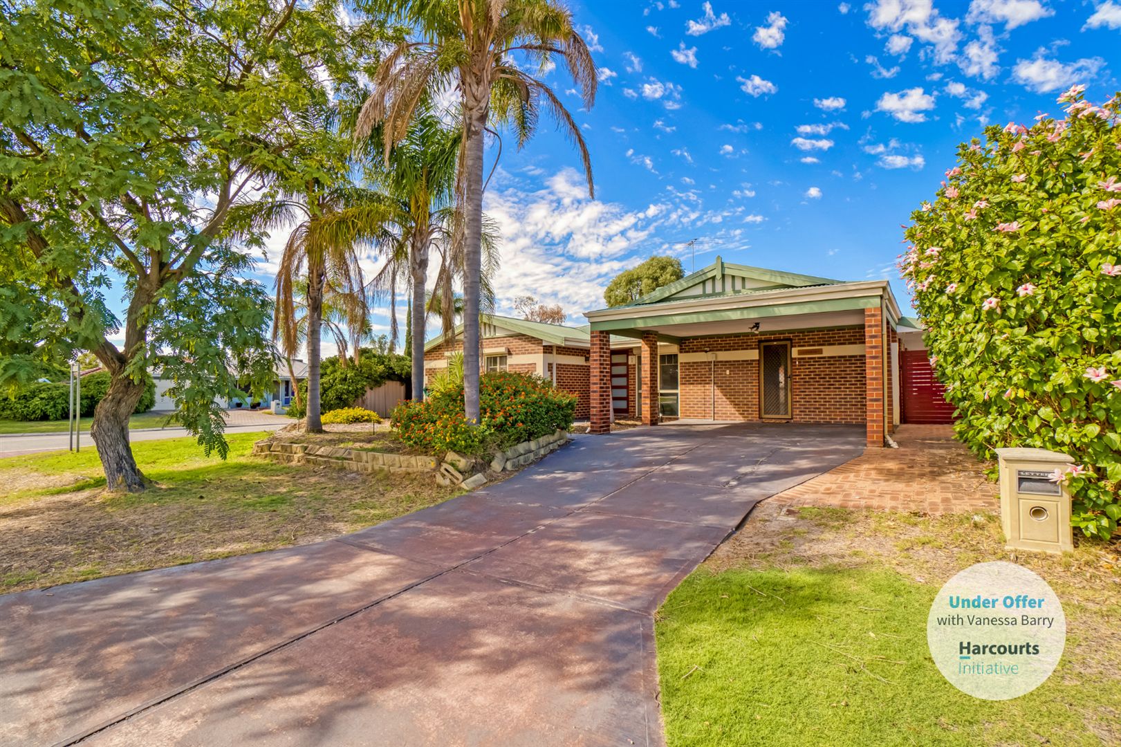 1 Creswick Cross, Kiara WA 6054, Image 0