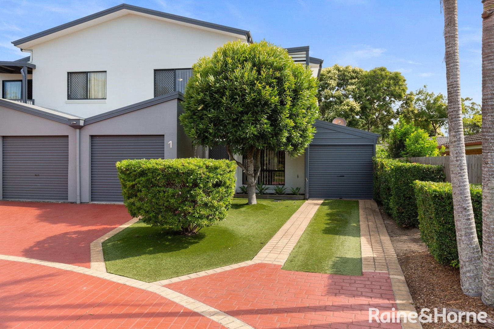 3 bedrooms House in 1/23a Ronmack Street CHERMSIDE QLD, 4032