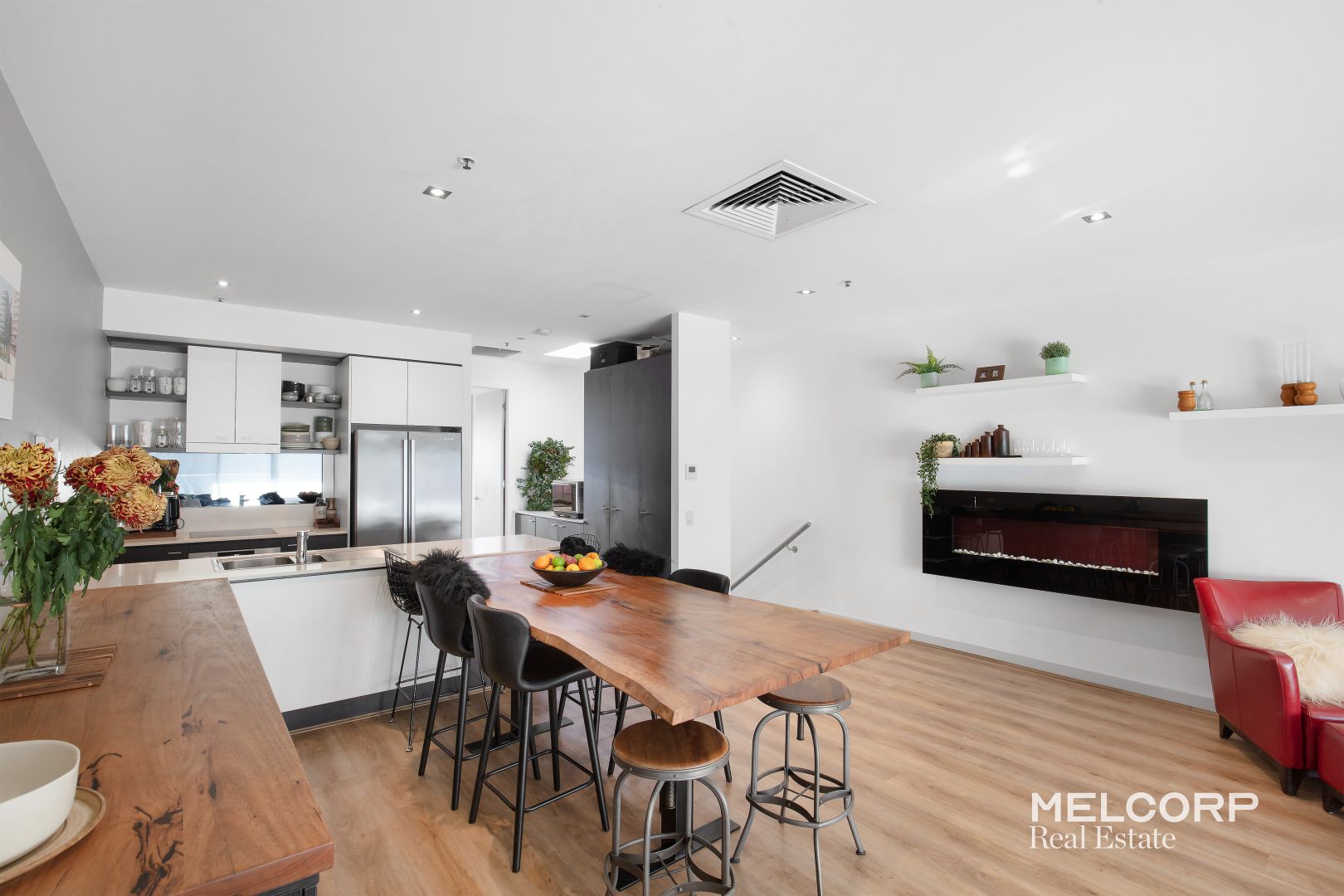 1209/12 Yarra Street, South Yarra Property History & Address Research Domain