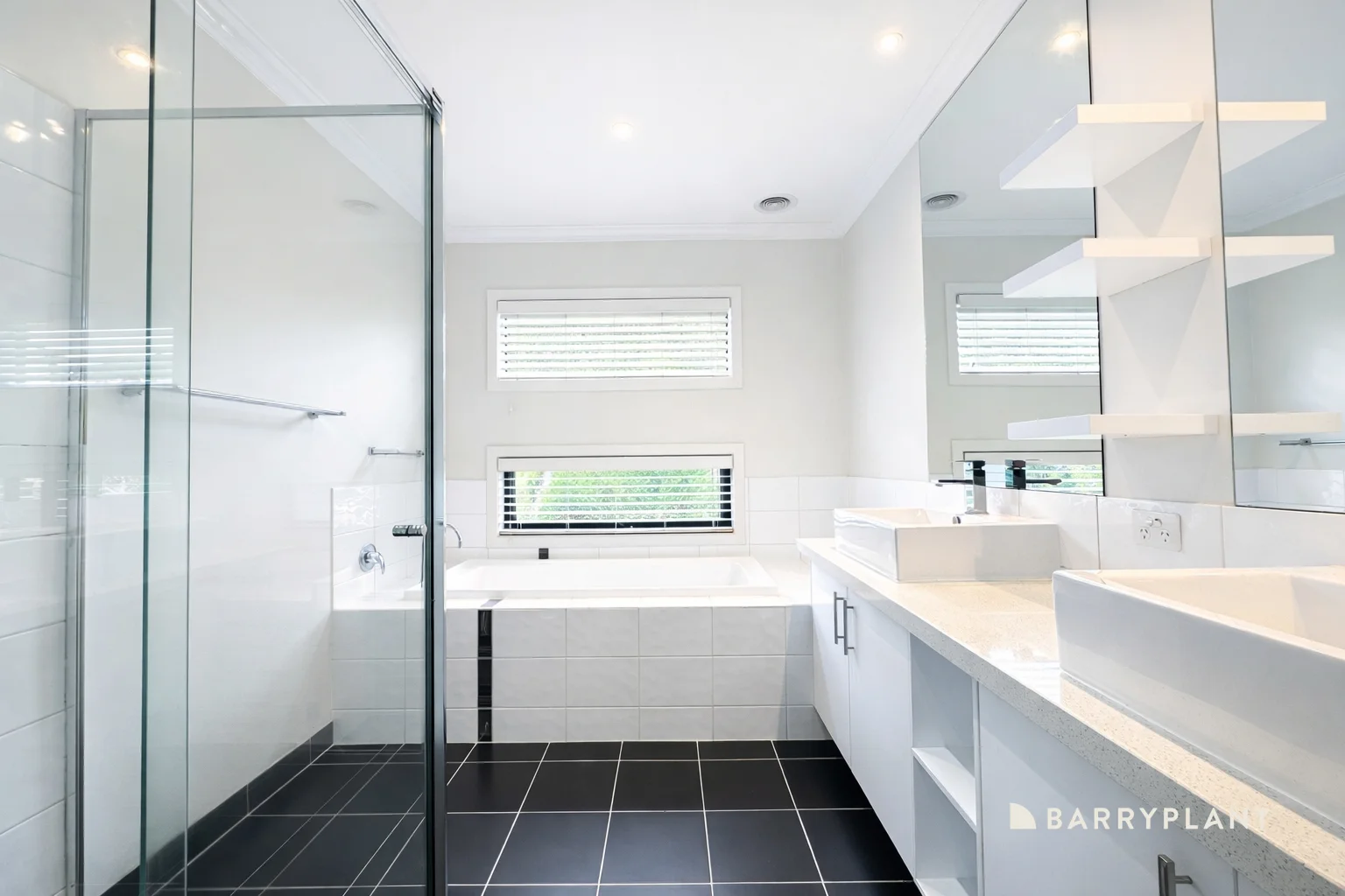 Additional image 11 of 17 Valleyview Grove, Drouin VIC 3818