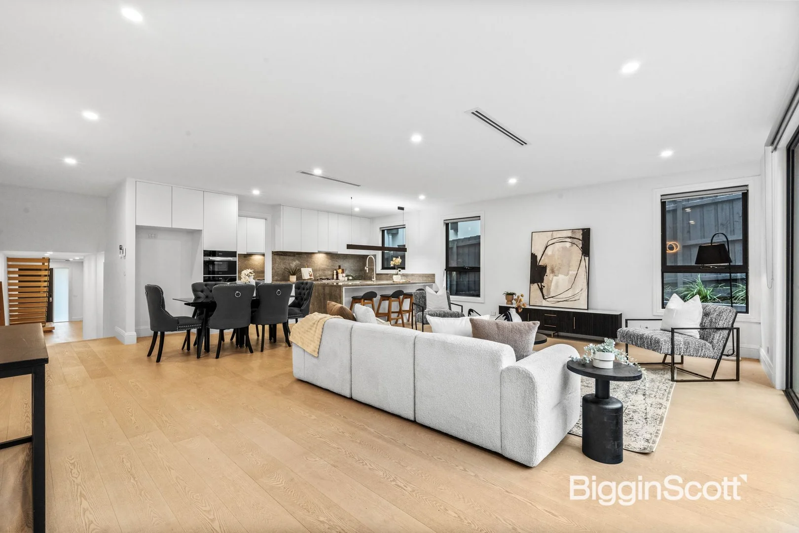 Additional image 3 of 10 Nottingwood Street, Doncaster East VIC 3109