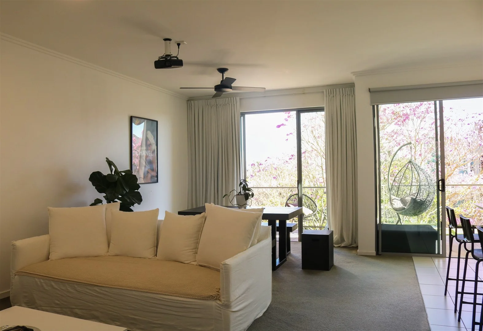 2 Gaven Crescent, Mermaid Beach QLD 4218