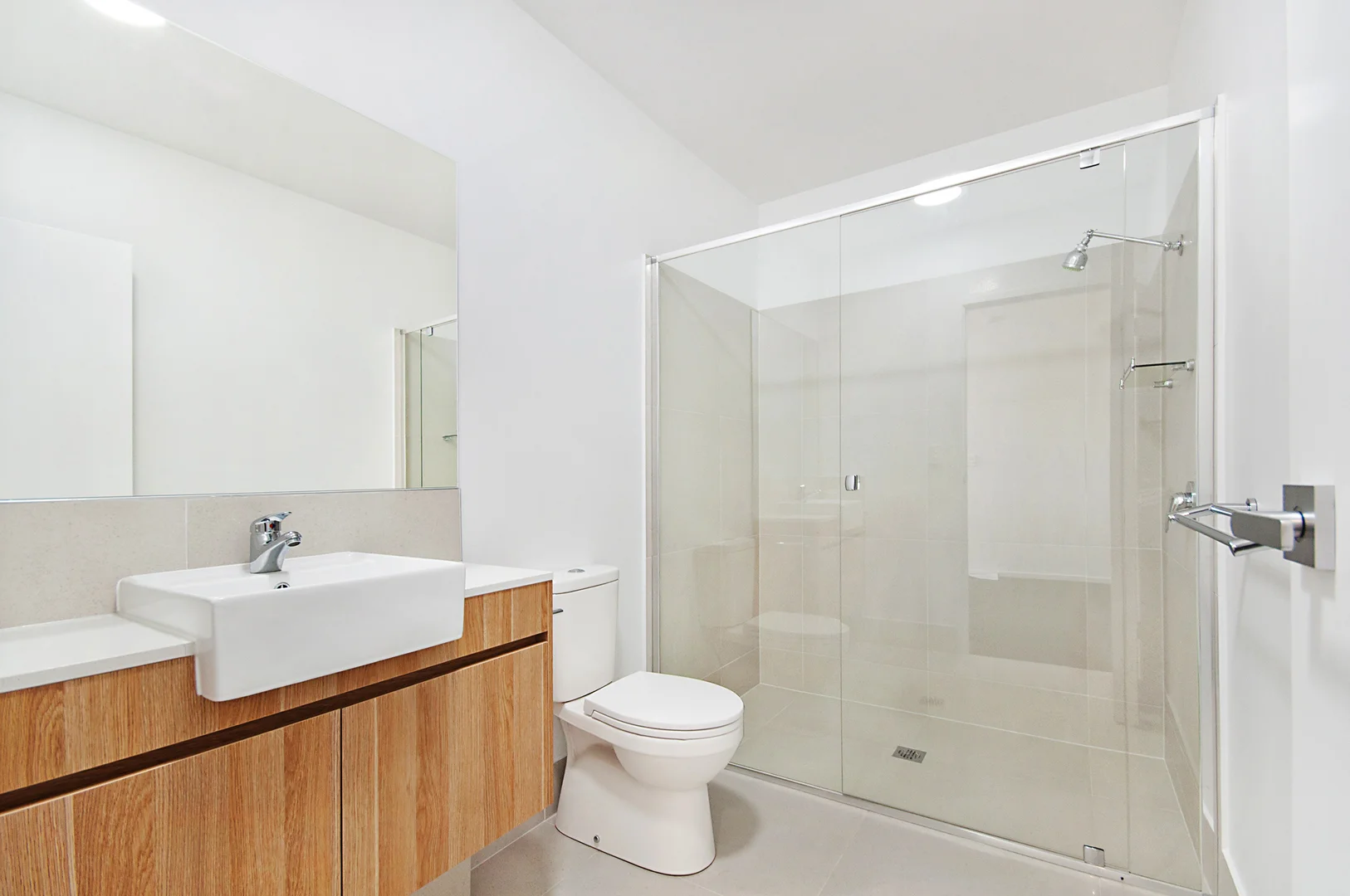 Additional image 8 of 2/13 Larkin Street, Maroochydore QLD 4558