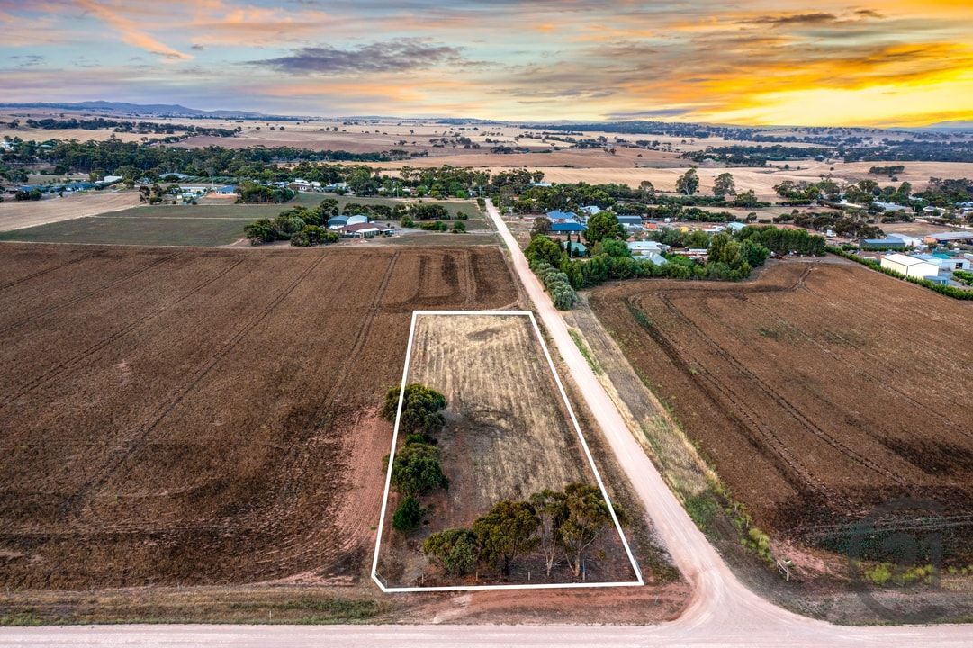 Vacant land in Lot 10 Second Street, TRURO SA, 5356
