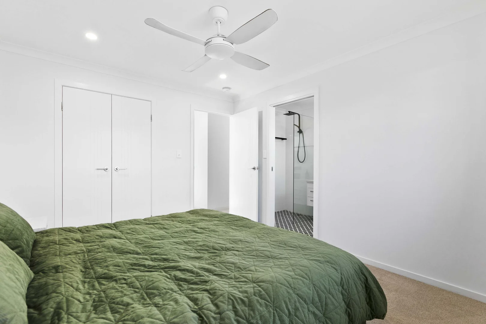 Additional image 15 of 92 Kingfisher Parade, Toogoom QLD 4655