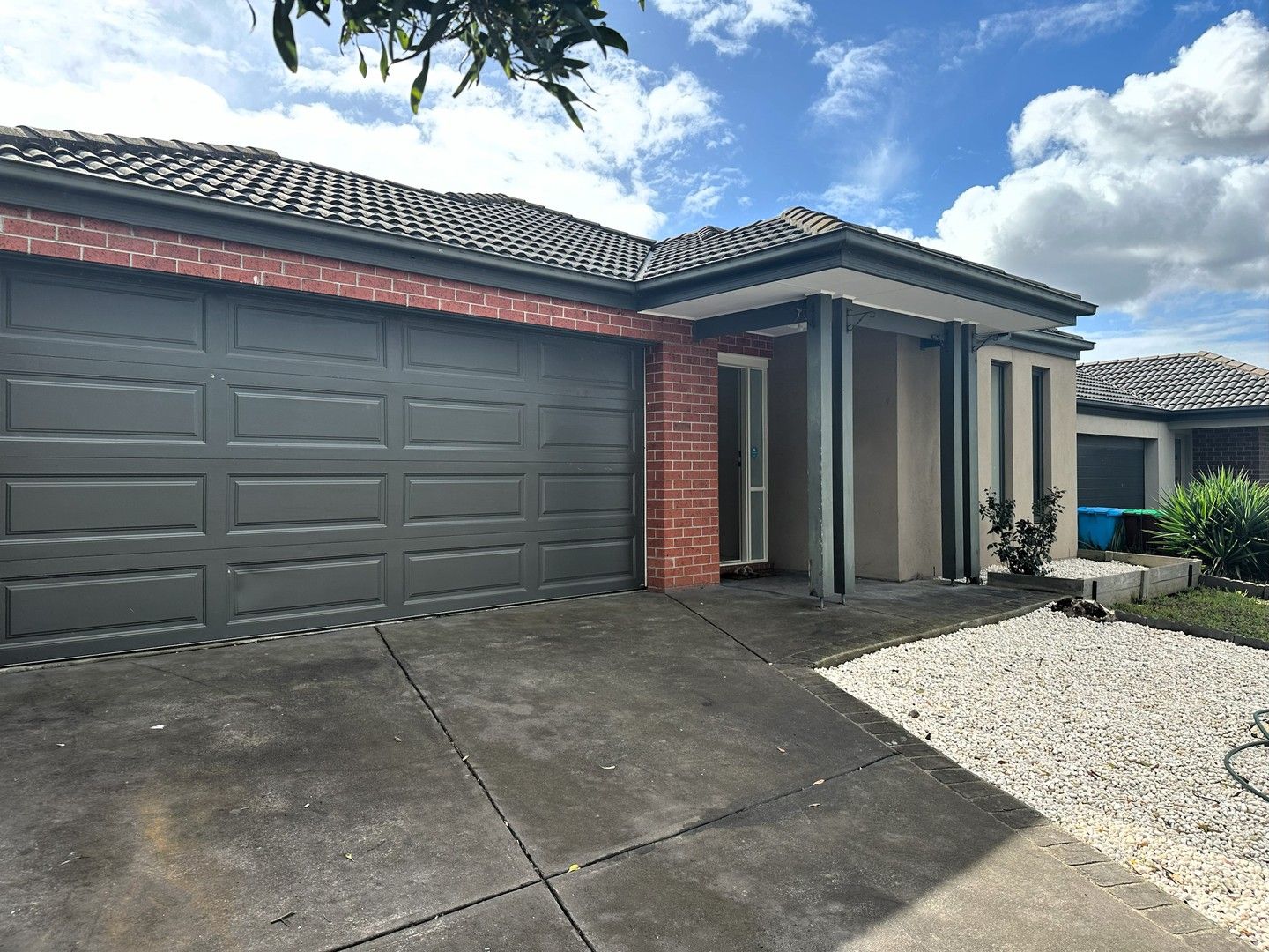 36 TOBIN WAY, Lyndhurst VIC 3975, Image 0