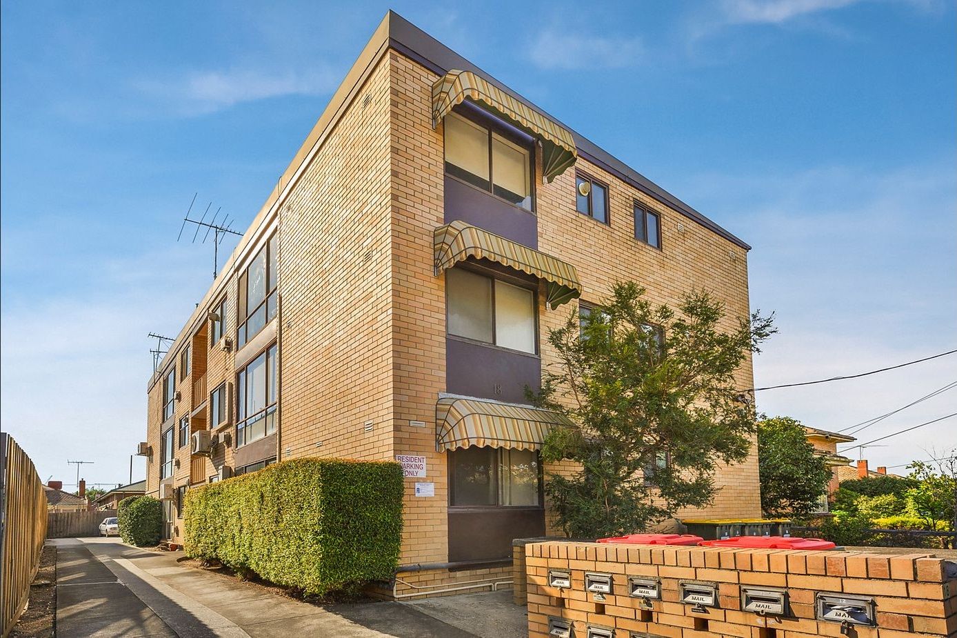 1 bedrooms Apartment / Unit / Flat in 12/18 Bloomfield Road ASCOT VALE VIC, 3032