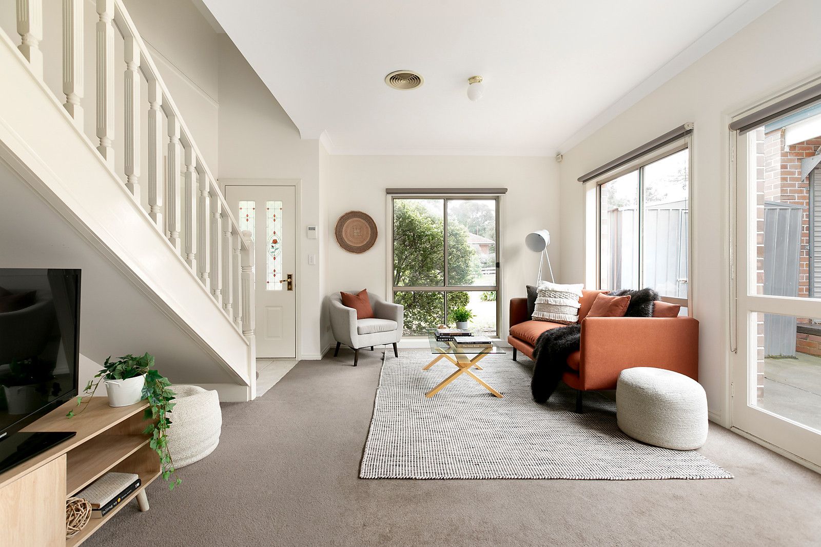 1/55 Outhwaite Road, Heidelberg Heights VIC 3081, Image 2