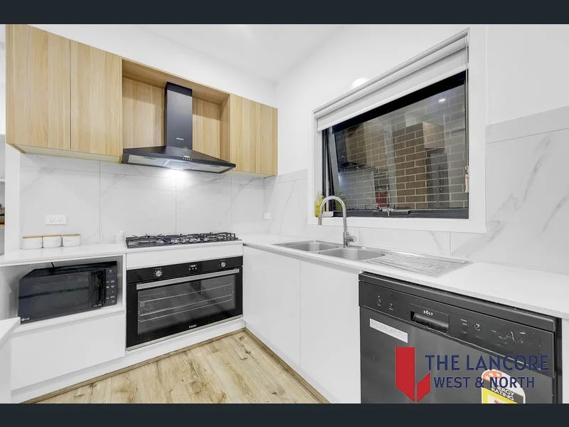 Additional image 5 of 28 Naroon Drive, Kalkallo VIC 3064