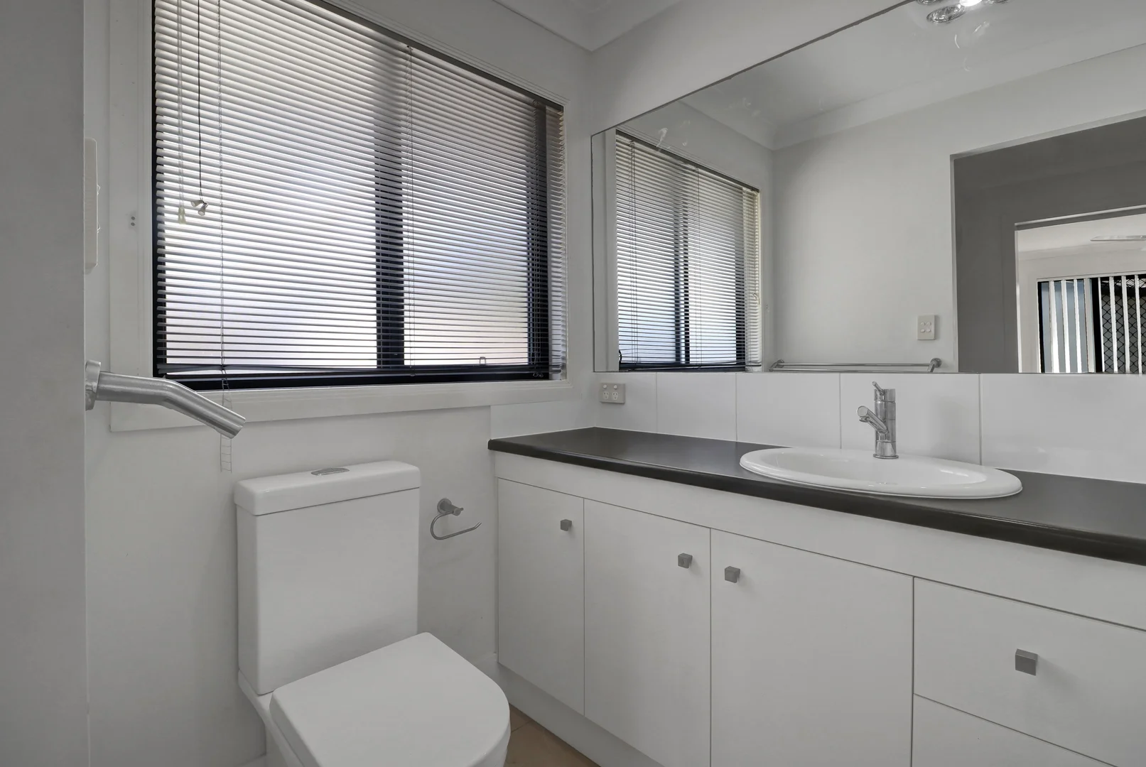 Additional image 15 of 2/6 Sandalwood Street, Thornlands QLD 4164