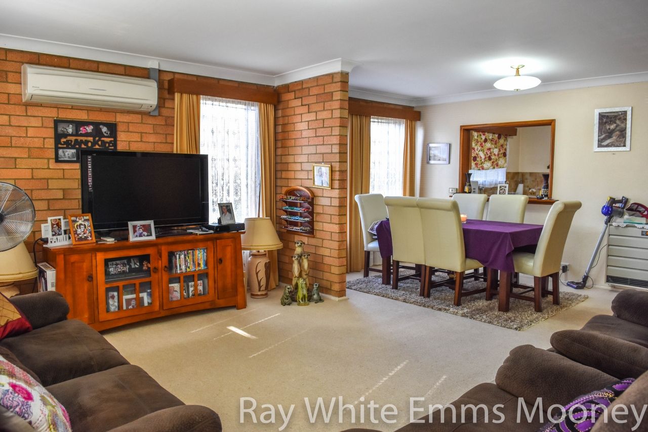 158 Seymour Street, Bathurst NSW 2795, Image 2