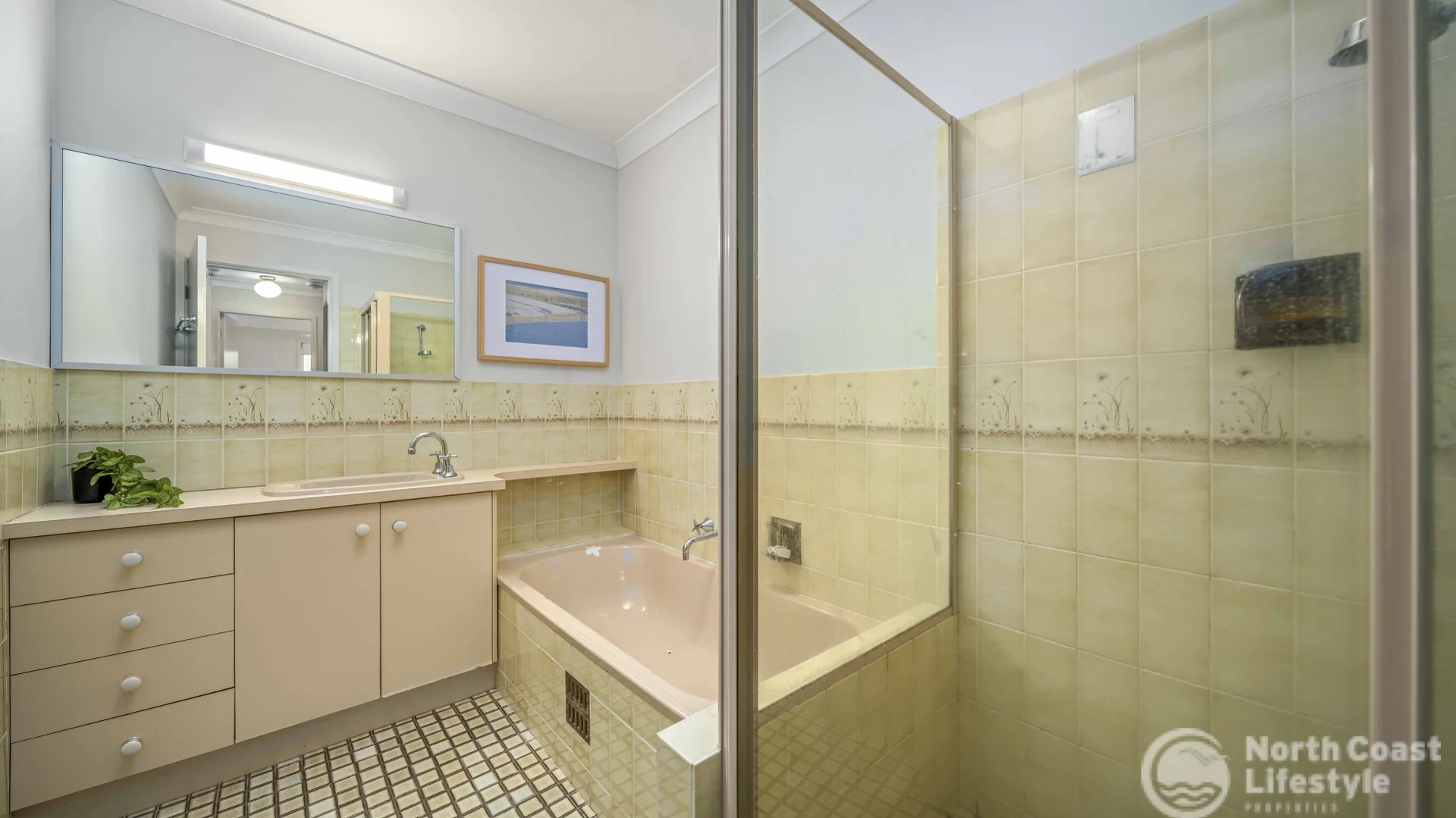 Additional image 5 of 1/8-12 Antrim Street, East Ballina NSW 2478