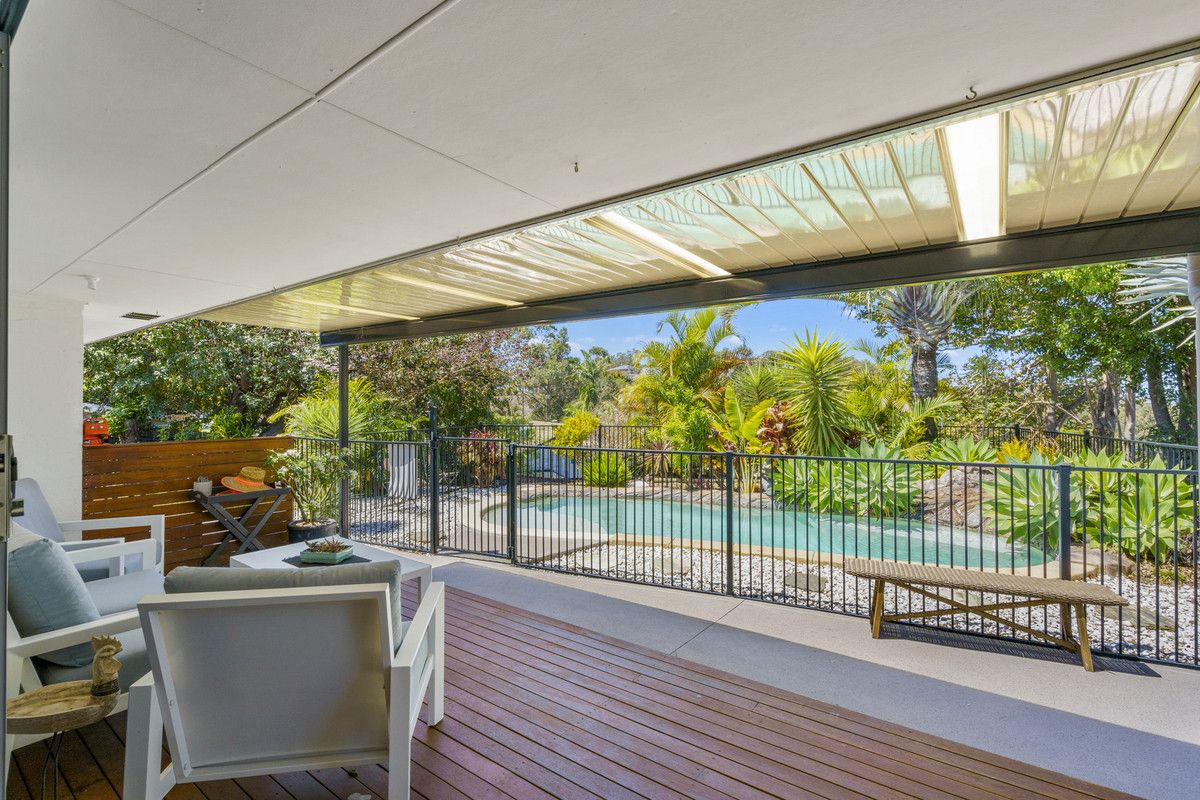 6 Wirraway Place, Worongary QLD 4213, Image 2