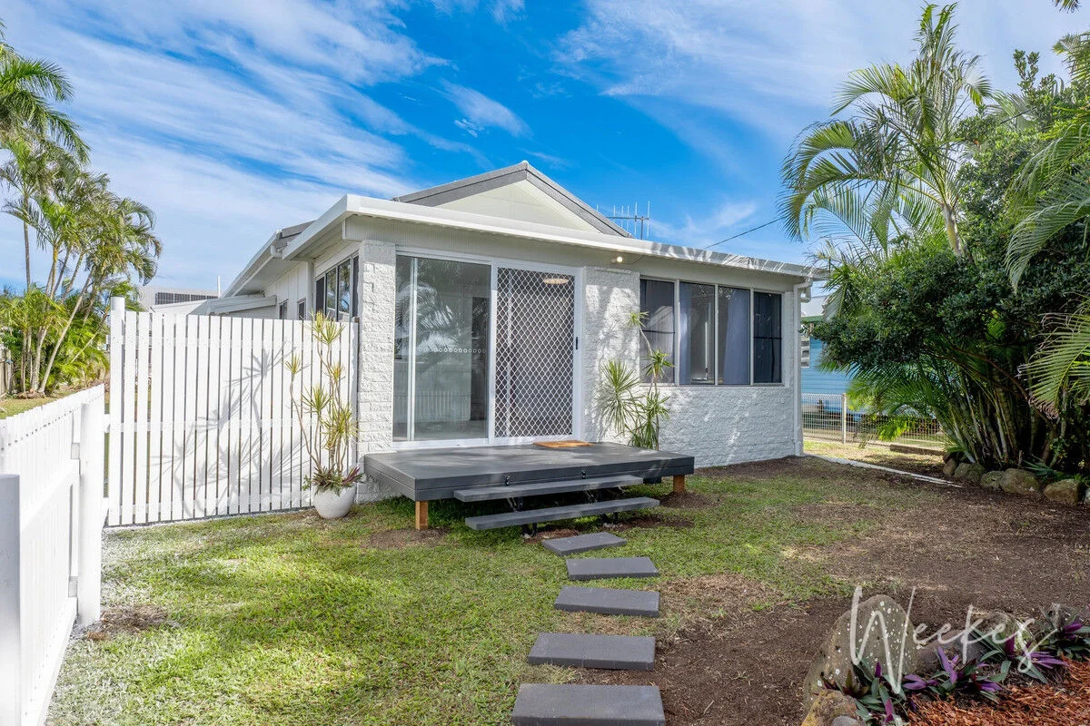 72 Bathurst Street, Elliott Heads QLD 4670
