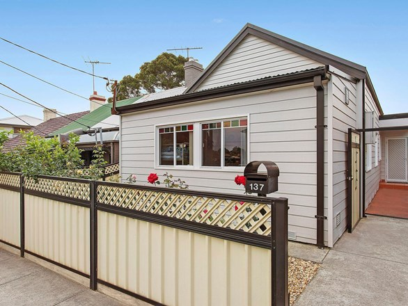 137 Park Avenue, Ashfield NSW 2131