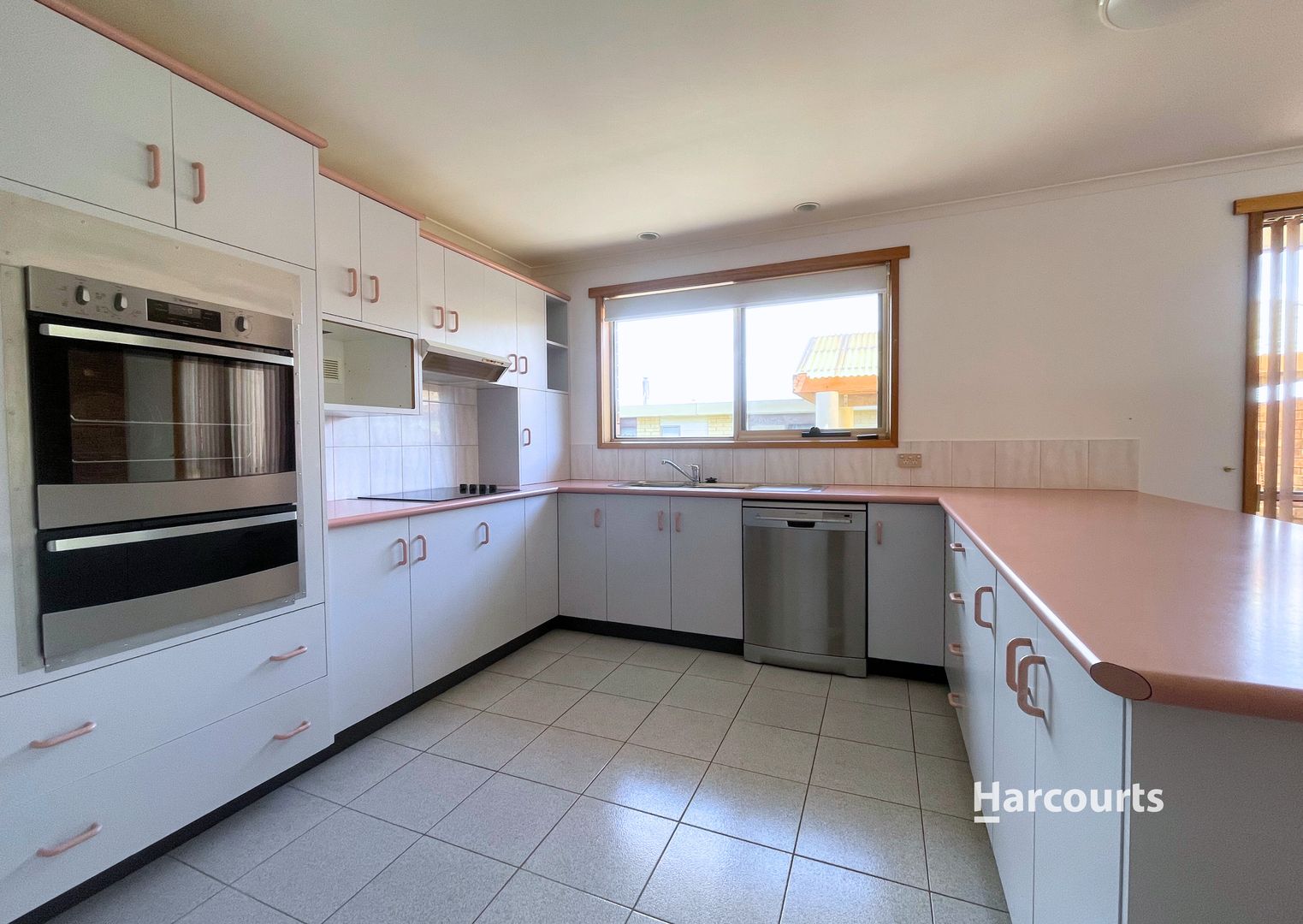 2 Lumeah Avenue, West Ulverstone TAS 7315 House For Rent 490 Domain
