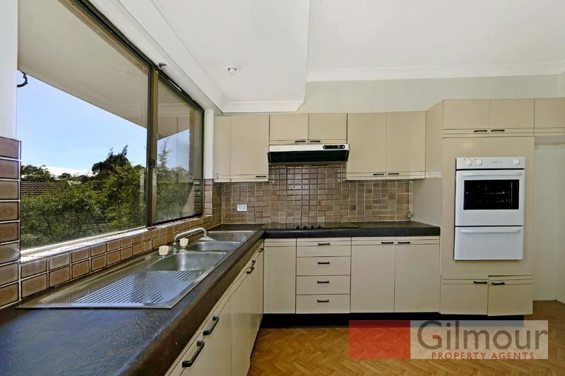 28/22 Pennant Street, CASTLE HILL NSW 2154, Image 2