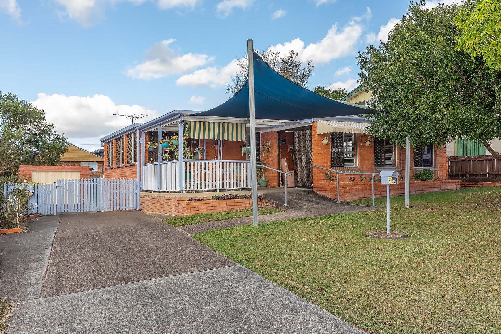 Jindalee QLD 4074 4 beds house for Sale, Sold by Centenary Jindalee 2014485287 Domain