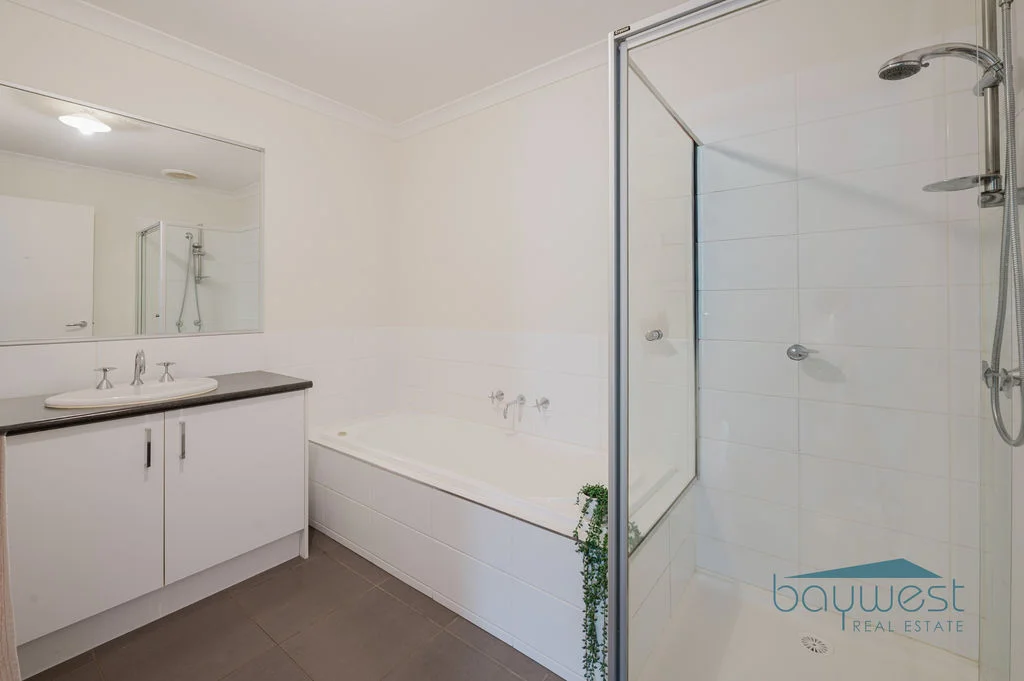 Additional image 4 of 16A Reid Parade, Hastings VIC 3915